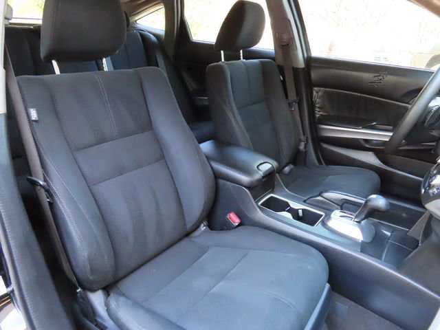 Used 2014 Honda Crosstour EX image 30