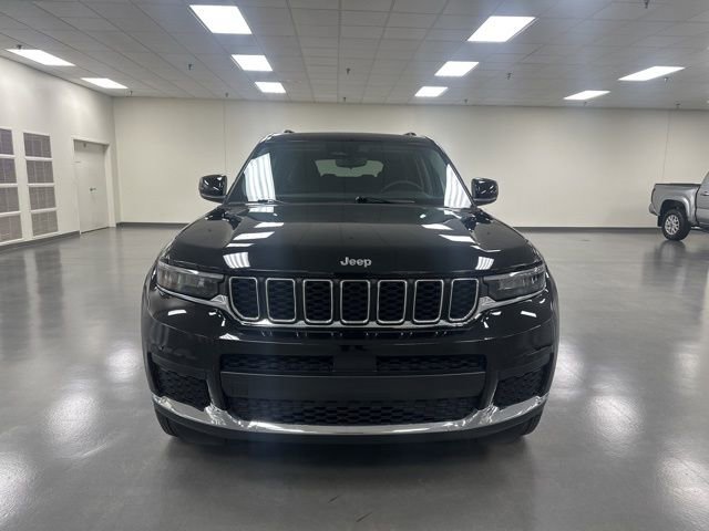Used 2023 Jeep Grand Cherokee L Laredo image 2