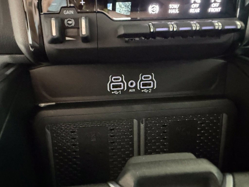 Used 2025 RAM 3500 Laramie w/ Night Edition AWD/4WD image 54