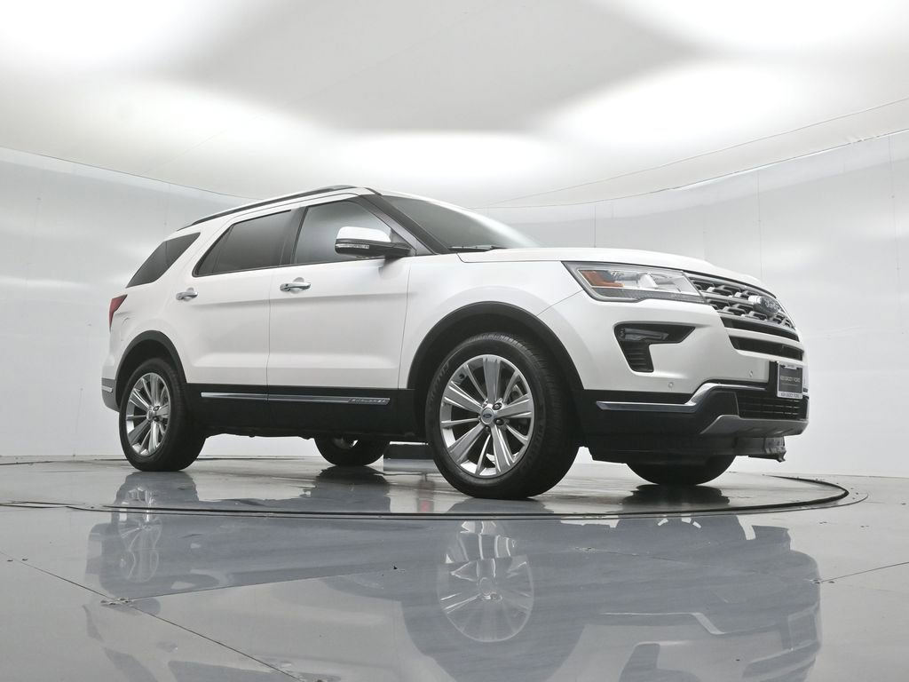 Certified 2019 Ford Explorer Limited FWD image 4