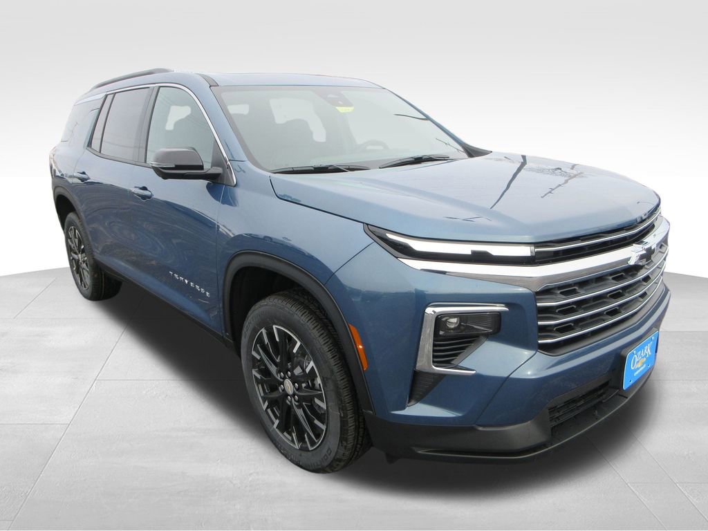 New 2026 Chevrolet Traverse LT w/ Sun and Wheel Package image 7