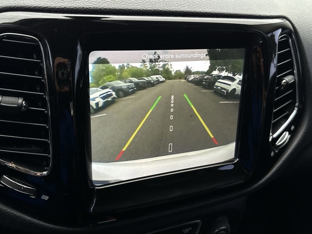 Used 2019 Jeep Compass Limited AWD/4WD image 19