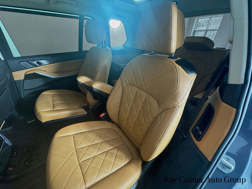 Certified 2023 BMW X7 xDrive40i w/ Premium Package image 26