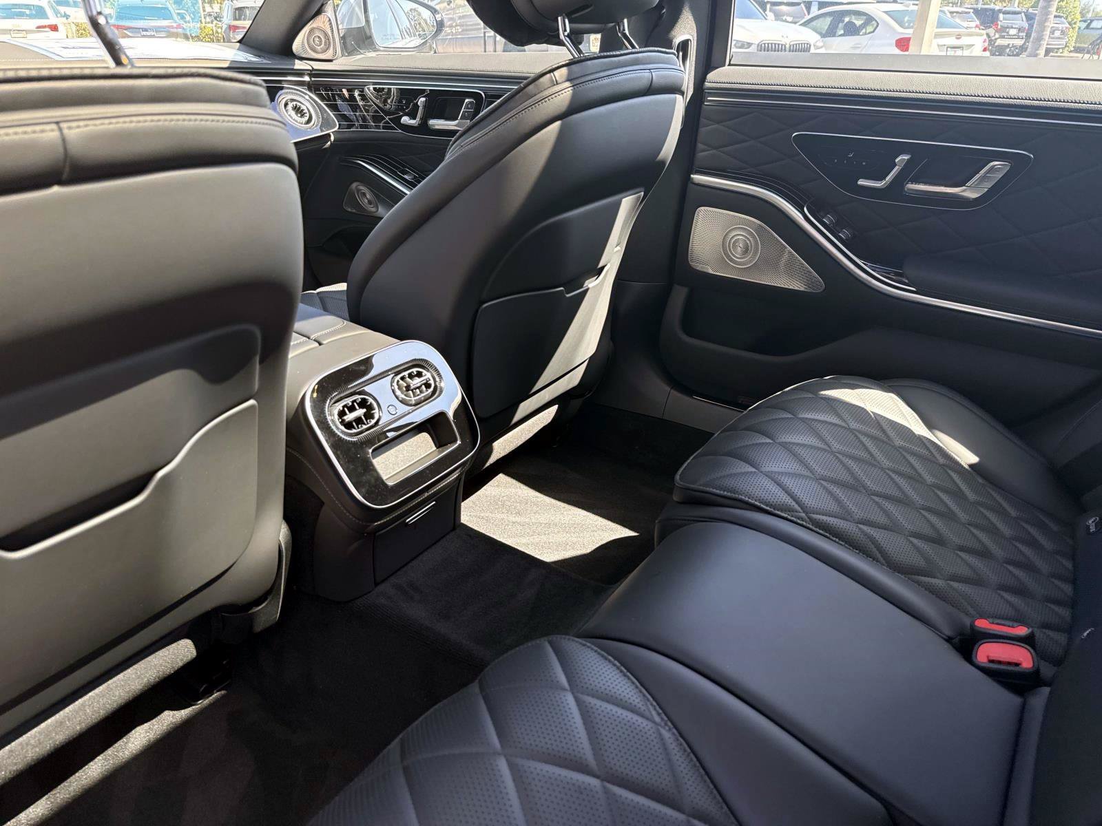 New 2027 Mercedes-Benz S 580 4MATIC Sedan image 14