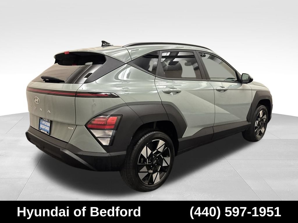 Used 2024 Hyundai Kona SEL w/ Convenience Package AWD/4WD image 5
