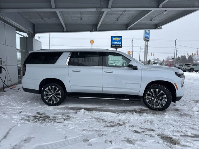 New 2026 Chevrolet Suburban High Country w/ Sun And Tow Package image 4