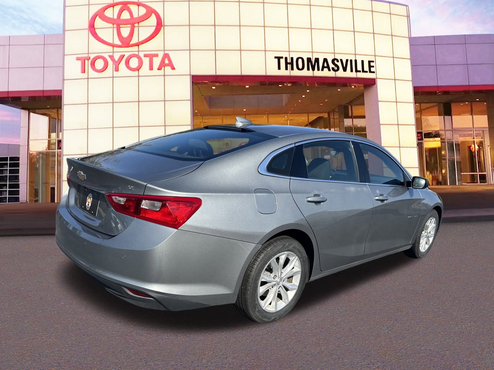 Used 2024 Chevrolet Malibu LT image 5