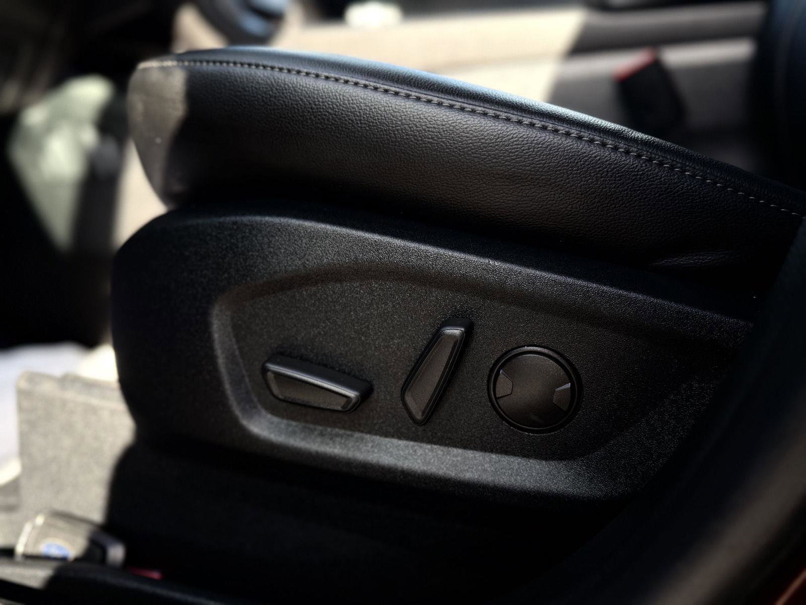 Used 2022 Ford Edge SEL w/ Convenience Package image 16