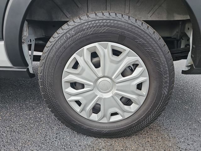 Used 2025 Ford Transit 350 XLT RWD image 9