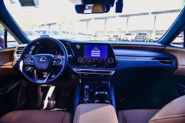 Used 2025 Lexus RX 350 FWD image 14