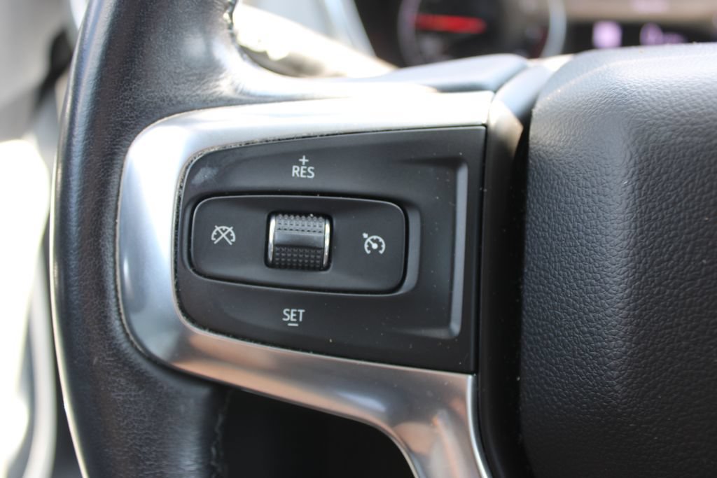 Used 2020 Chevrolet Blazer LT w/ Sound & Technology Package FWD image 22