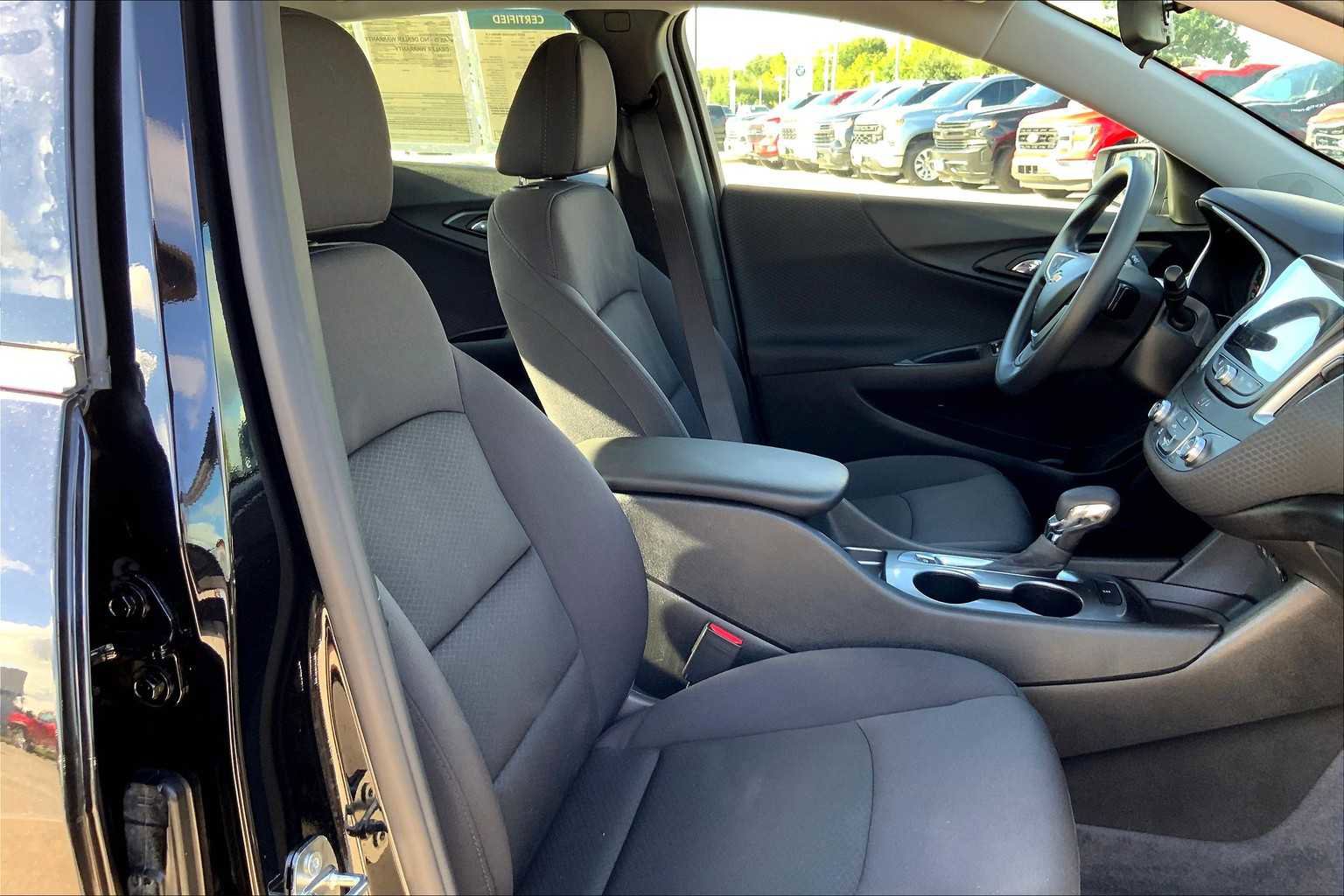 Certified 2023 Chevrolet Malibu LS image 8
