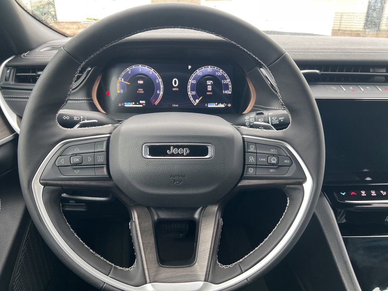 New 2026 Jeep Grand Cherokee Altitude image 23