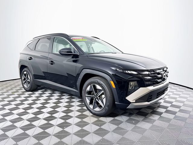 Certified 2025 Hyundai Tucson SEL FWD image 9