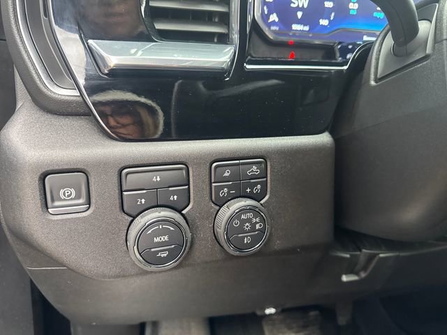 Certified 2025 Chevrolet Silverado 2500 LT w/ Safety Package image 31