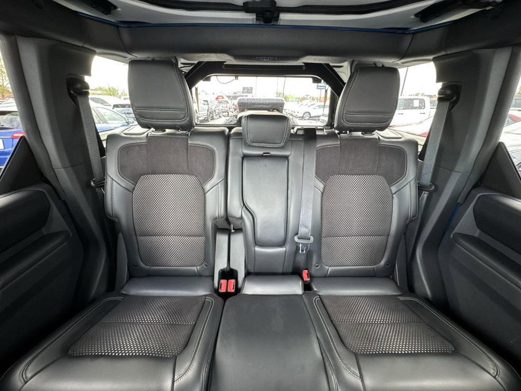 Used 2024 Ford Bronco Raptor w/ Interior Carbon Fiber Pack 6 AWD/4WD image 23