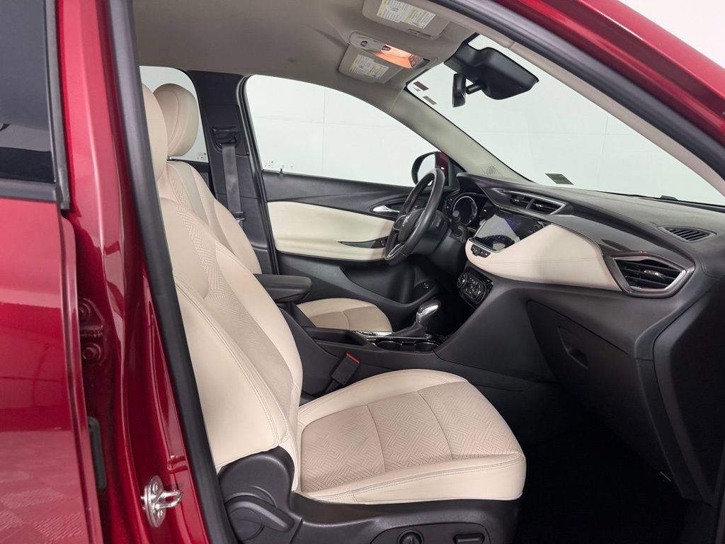Used 2021 Buick Encore GX Essence AWD/4WD image 33