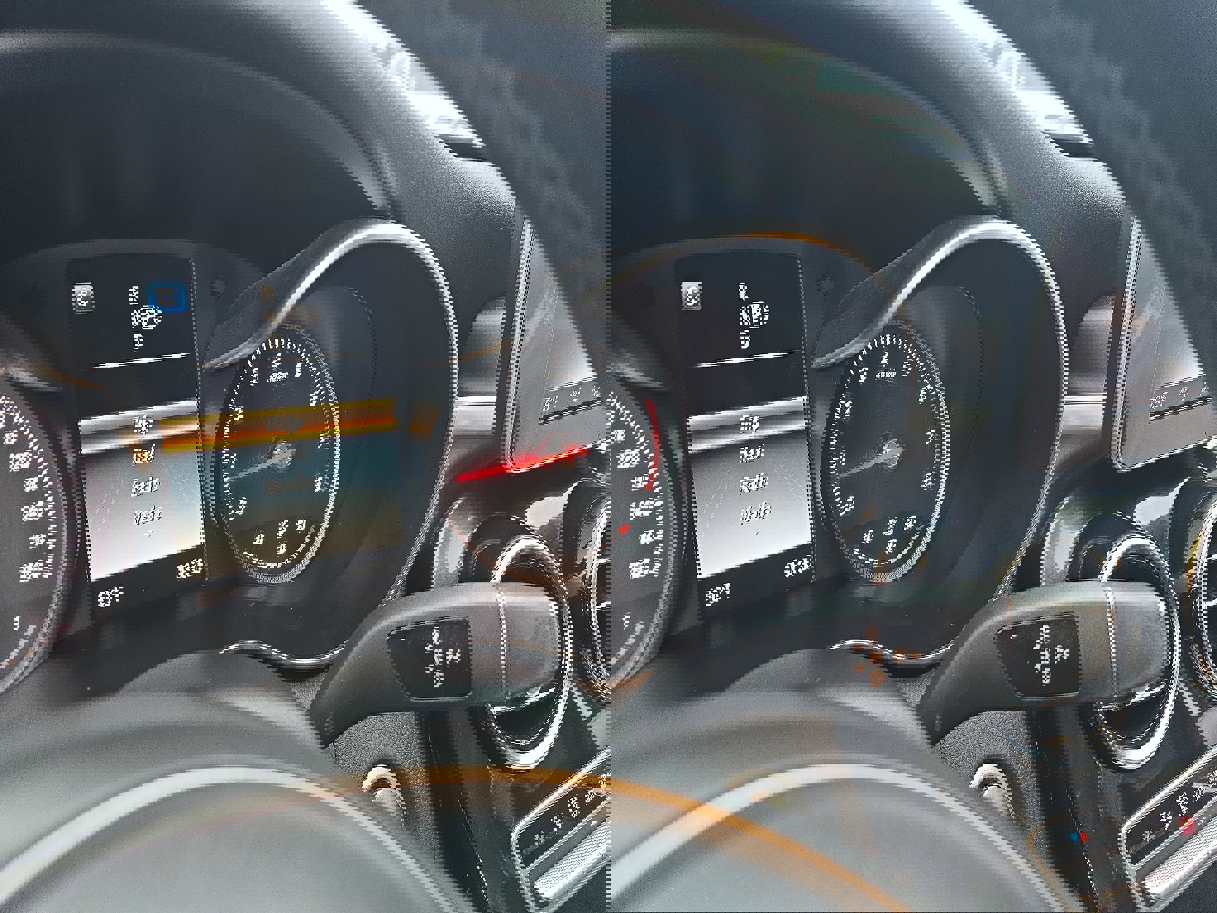 Used 2015 Mercedes-Benz C 300 4MATIC Sedan image 24