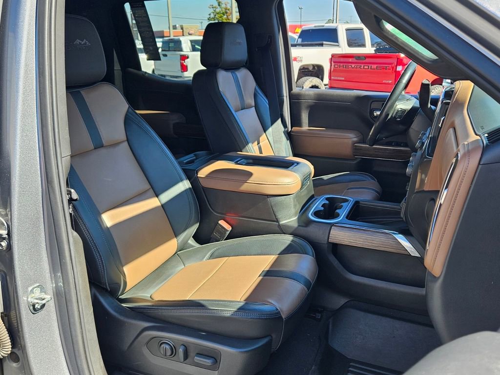 Certified 2021 Chevrolet Silverado 1500 High Country w/ Safety Package II image 15