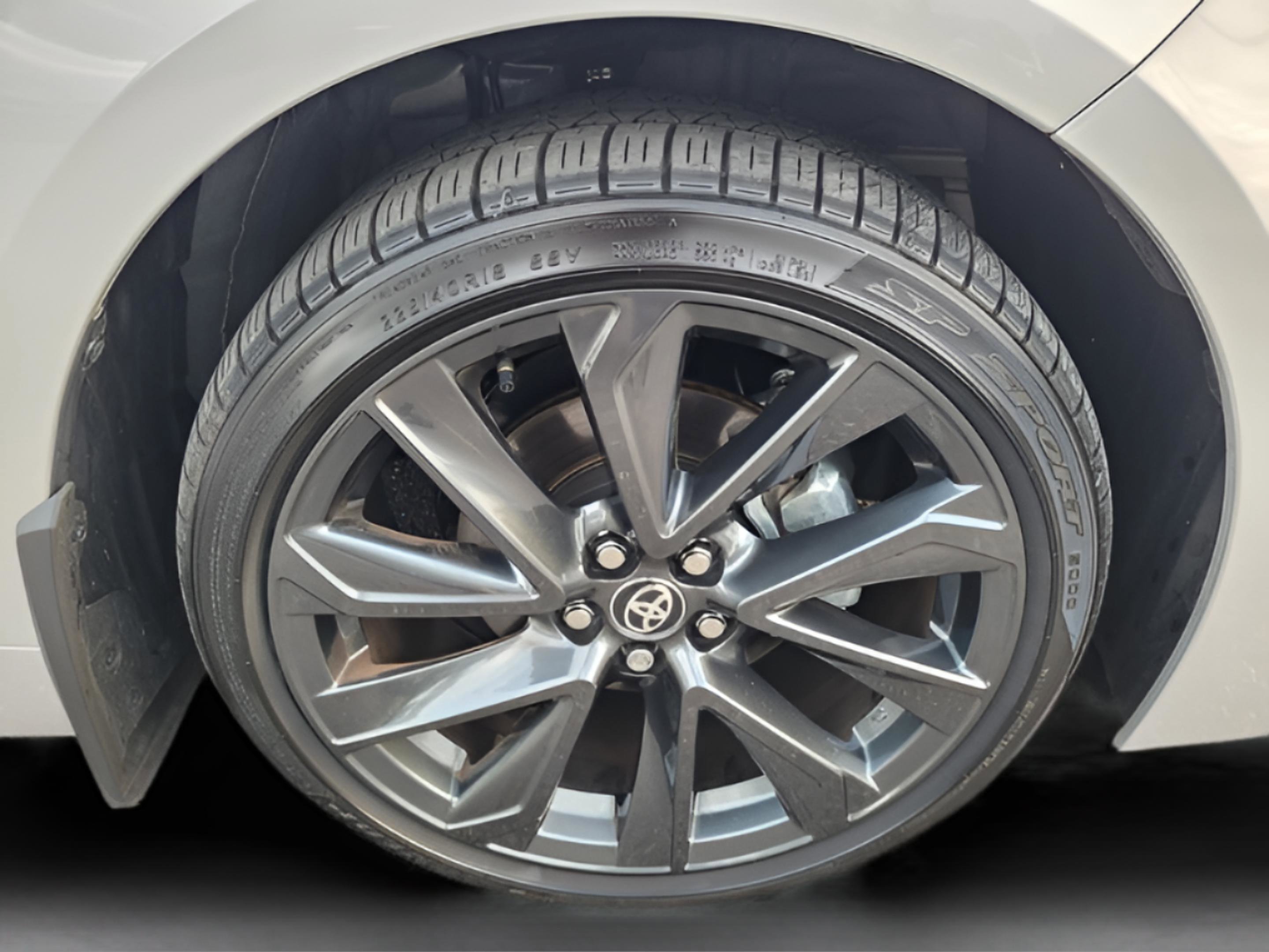 Certified 2025 Toyota Corolla SE image 31