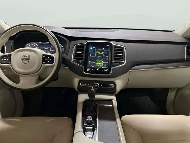 Used 2020 Volvo XC90 T5 Momentum image 35