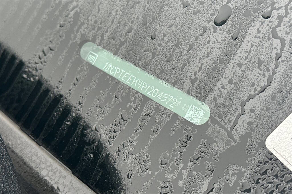 Used 2023 Chevrolet Colorado Trail Boss w/ Advanced Trailering Package image 3