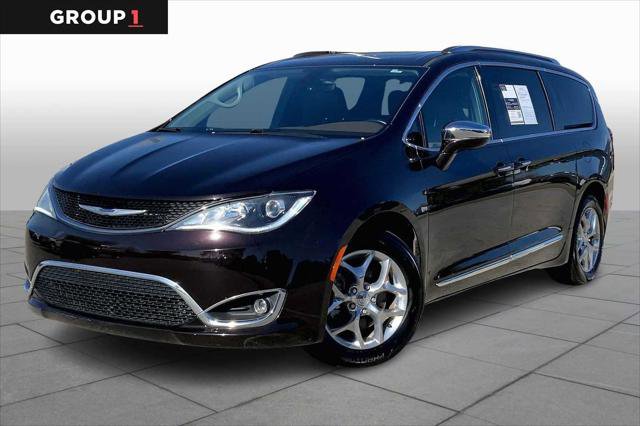 Certified 2019 Chrysler Pacifica Limited image 1