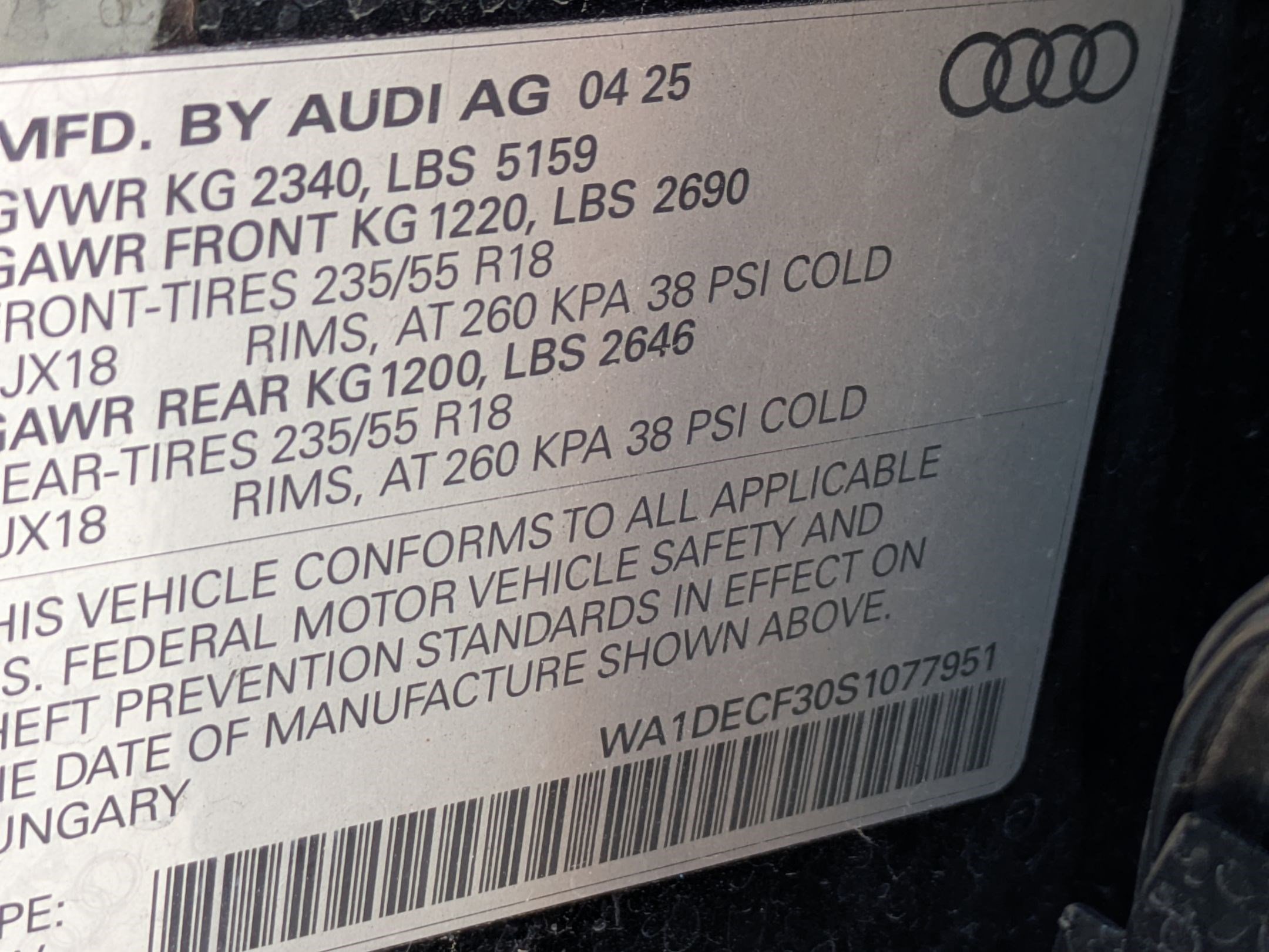 Certified 2025 Audi Q3 2.0T Premium w/ Convenience Package AWD/4WD image 31