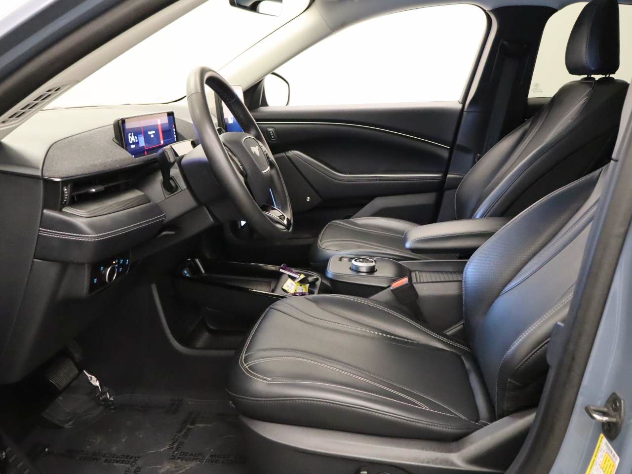 Used 2023 Ford Mustang Mach-E Premium AWD/4WD image 17