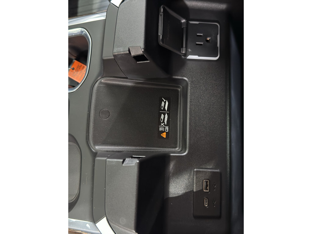 Used 2025 GMC Sierra 1500 Elevation w/ X31 Off-Road Package AWD/4WD image 37