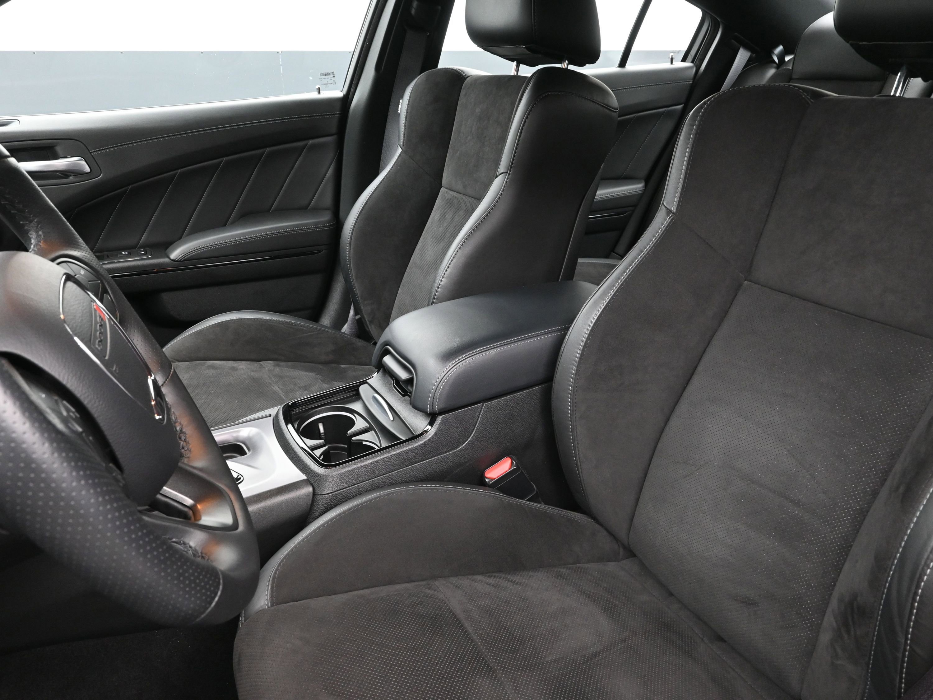 Used 2023 Dodge Charger R/T w/ Plus Group image 11