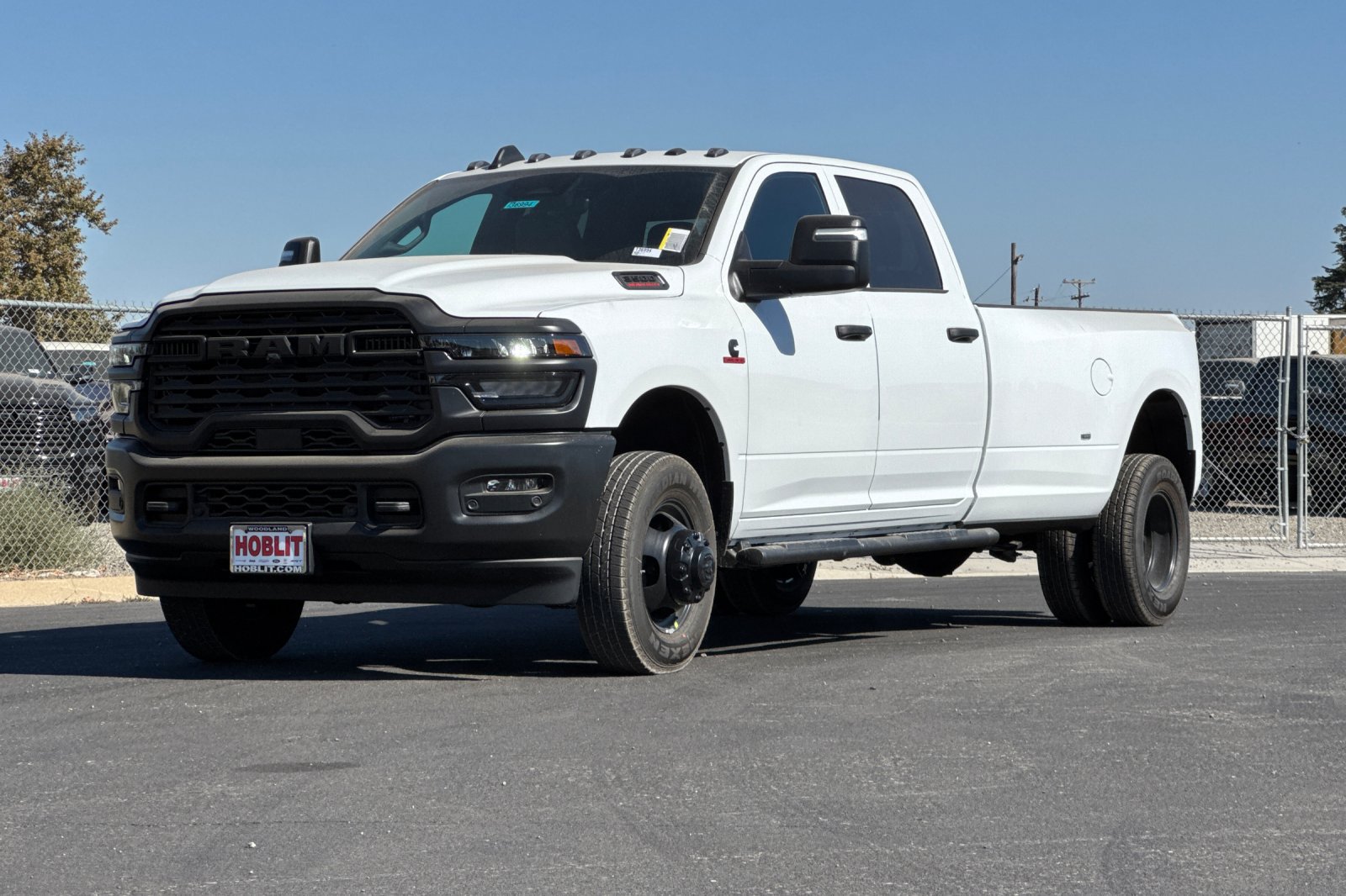 New 2027 RAM 3500 Tradesman AWD/4WD image 7
