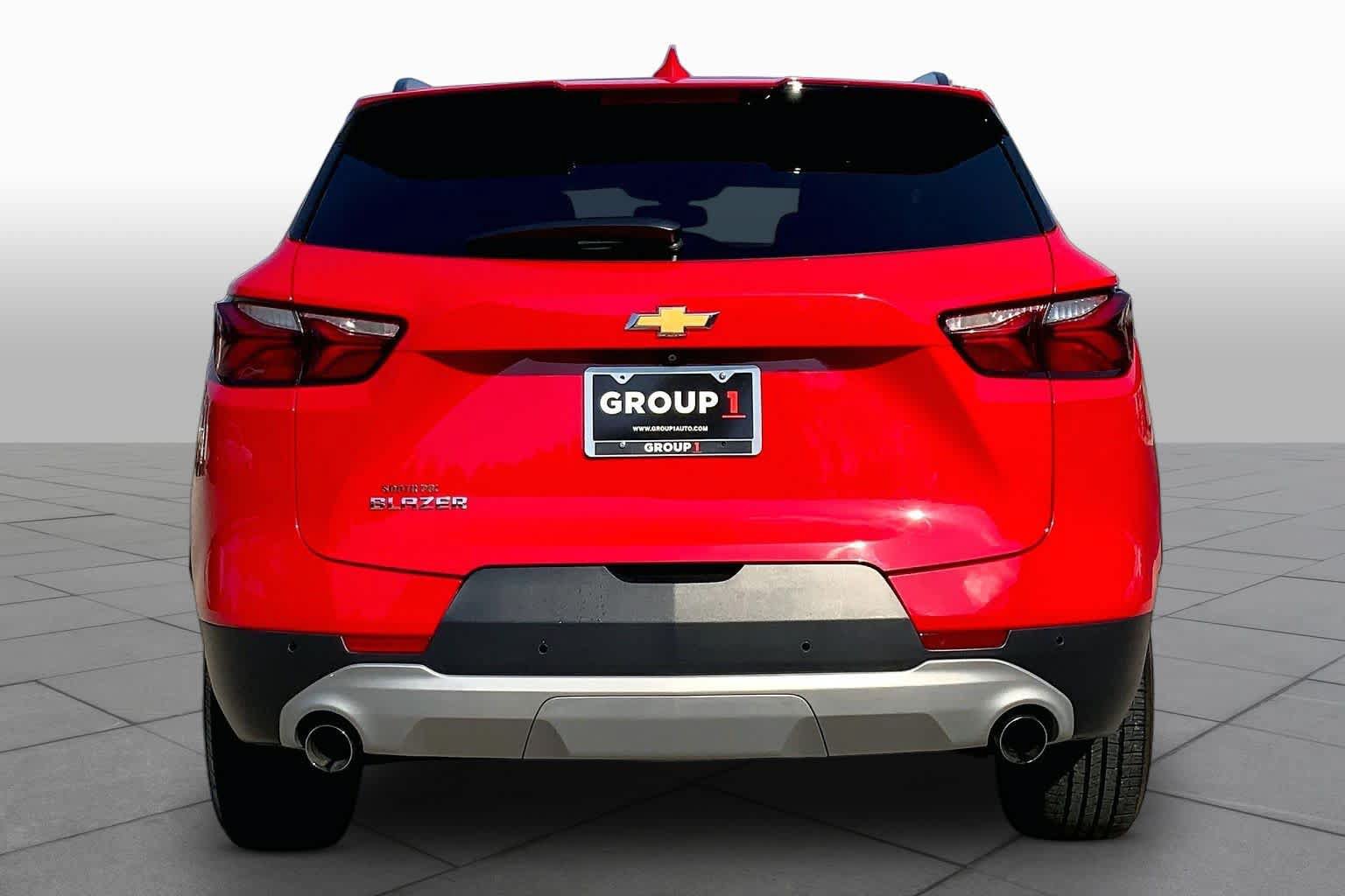 Used 2019 Chevrolet Blazer LT FWD image 4