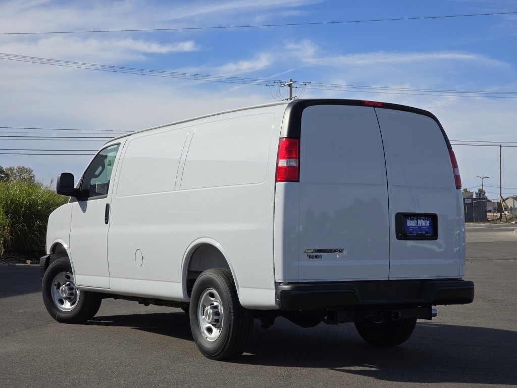 New 2025 Chevrolet Express 2500 w/ Communications Package RWD image 6