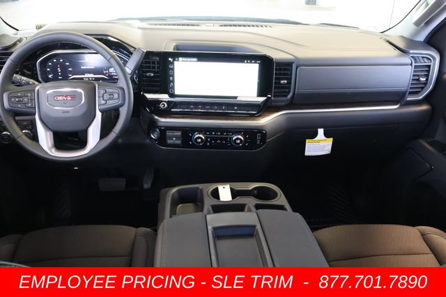 New 2026 GMC Sierra 1500 SLE w/ Max Trailering Package AWD/4WD image 18