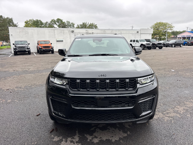 New 2027 Jeep Grand Cherokee Limited AWD/4WD image 5