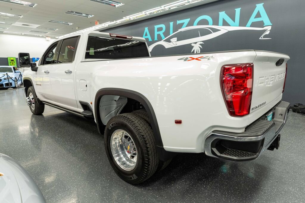 Used 2024 Chevrolet Silverado 3500 LTZ image 9