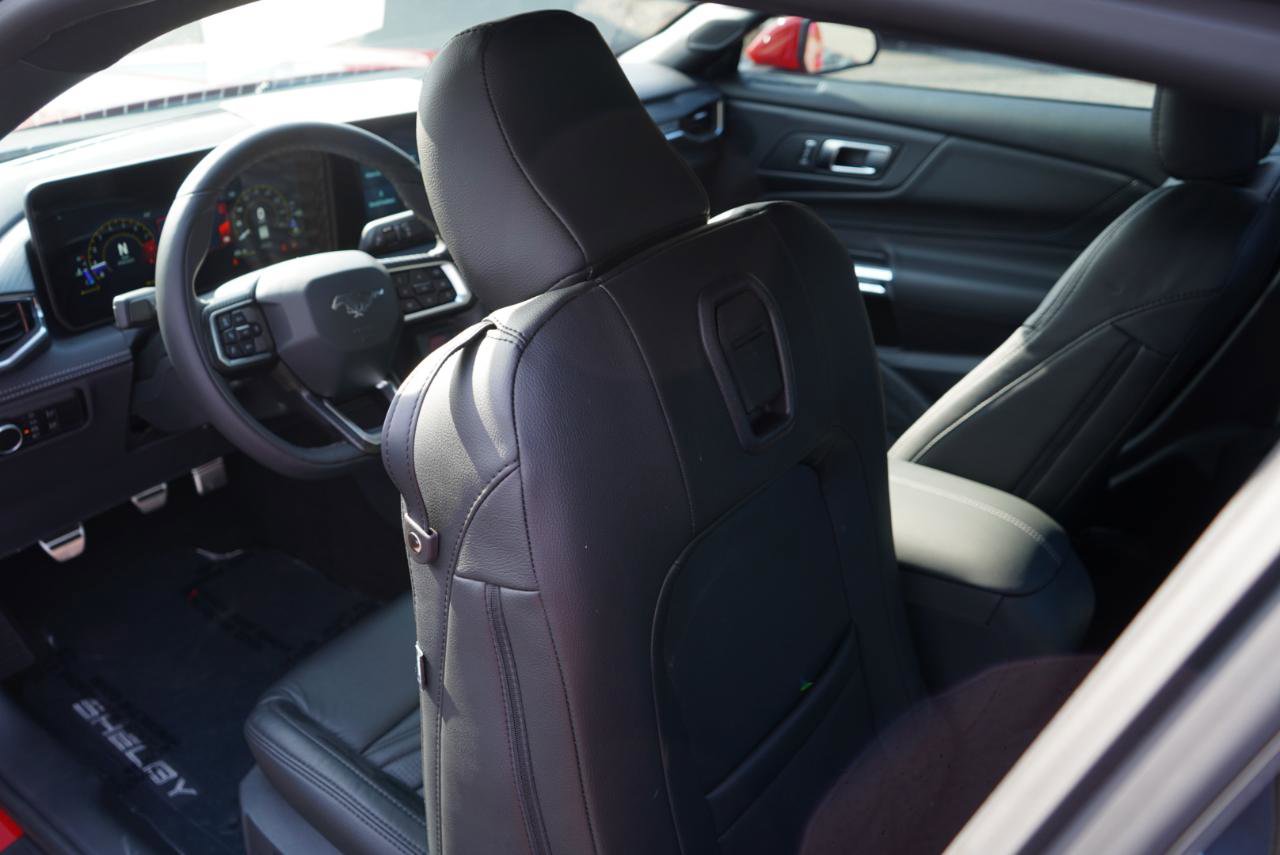 Used 2025 Ford Mustang GT Premium w/ GT Performance Package image 28