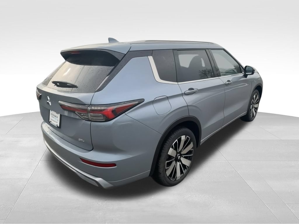 New 2026 Mitsubishi Outlander SEL FWD image 8