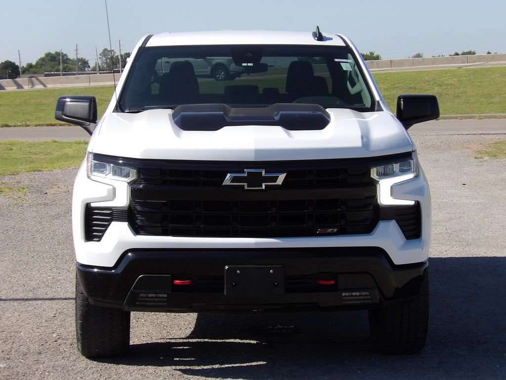 Used 2023 Chevrolet Silverado 1500 LT Trail Boss w/ Protection Package AWD/4WD image 3