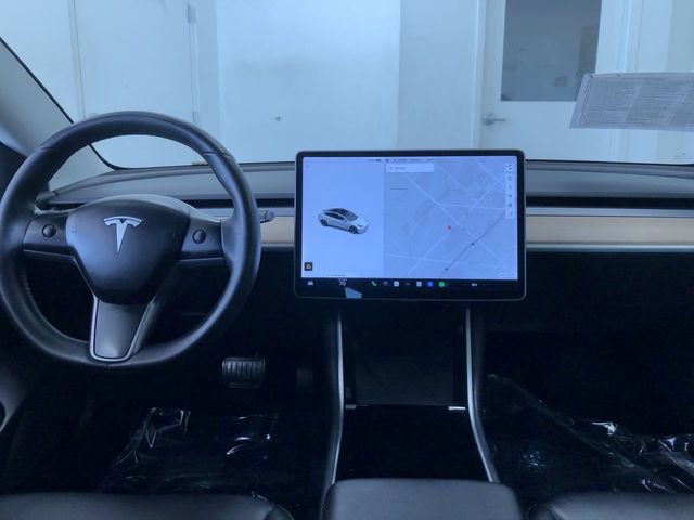 Used 2020 Tesla Model 3 Long Range image 16