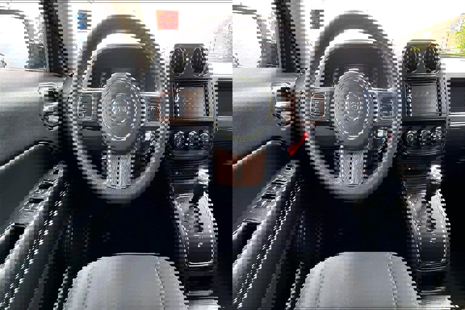 Used 2016 Jeep Patriot Sport w/ Power Value Group AWD/4WD image 6