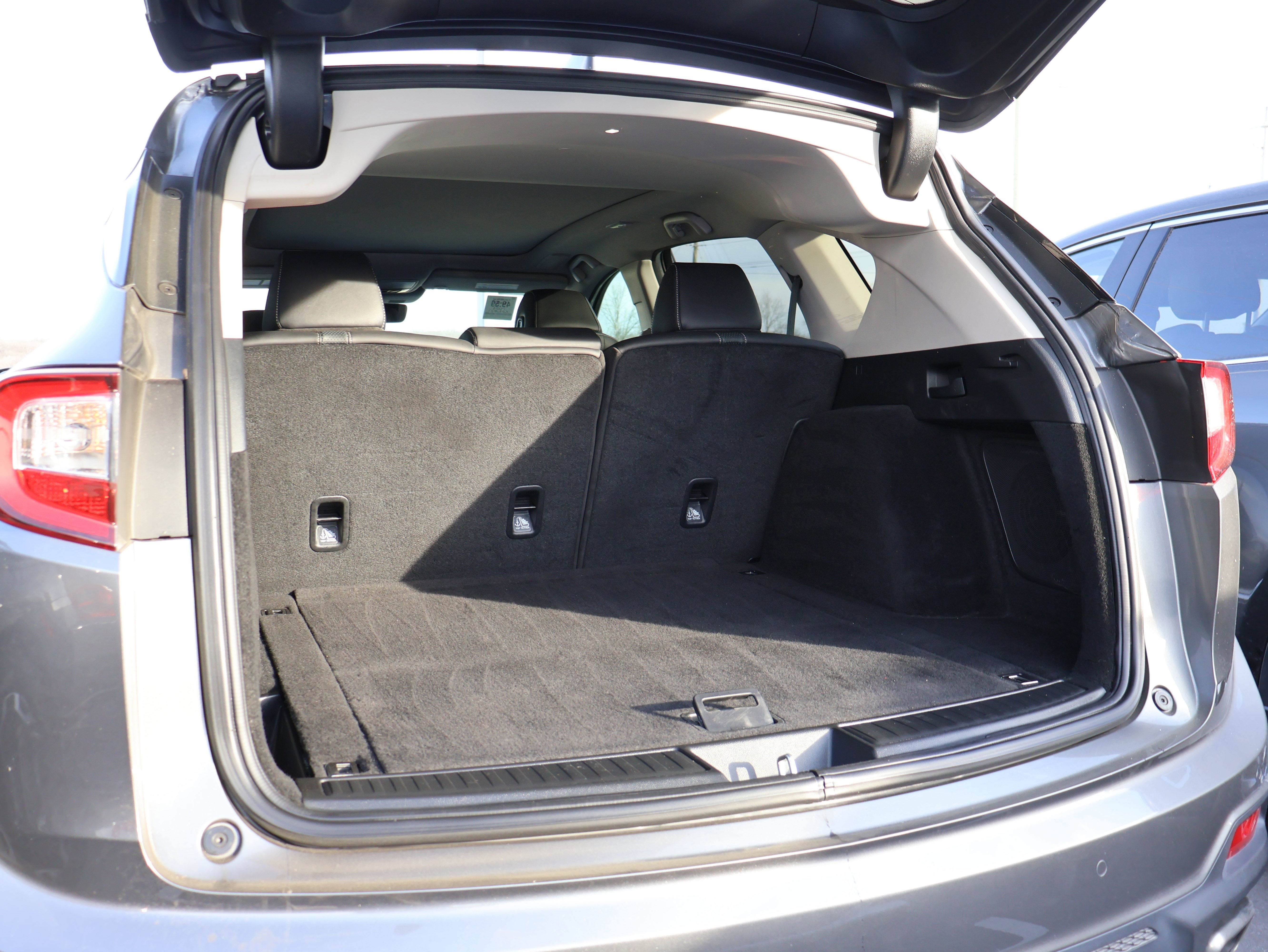 Used 2024 Acura RDX SH-AWD w/ Technology Package image 16