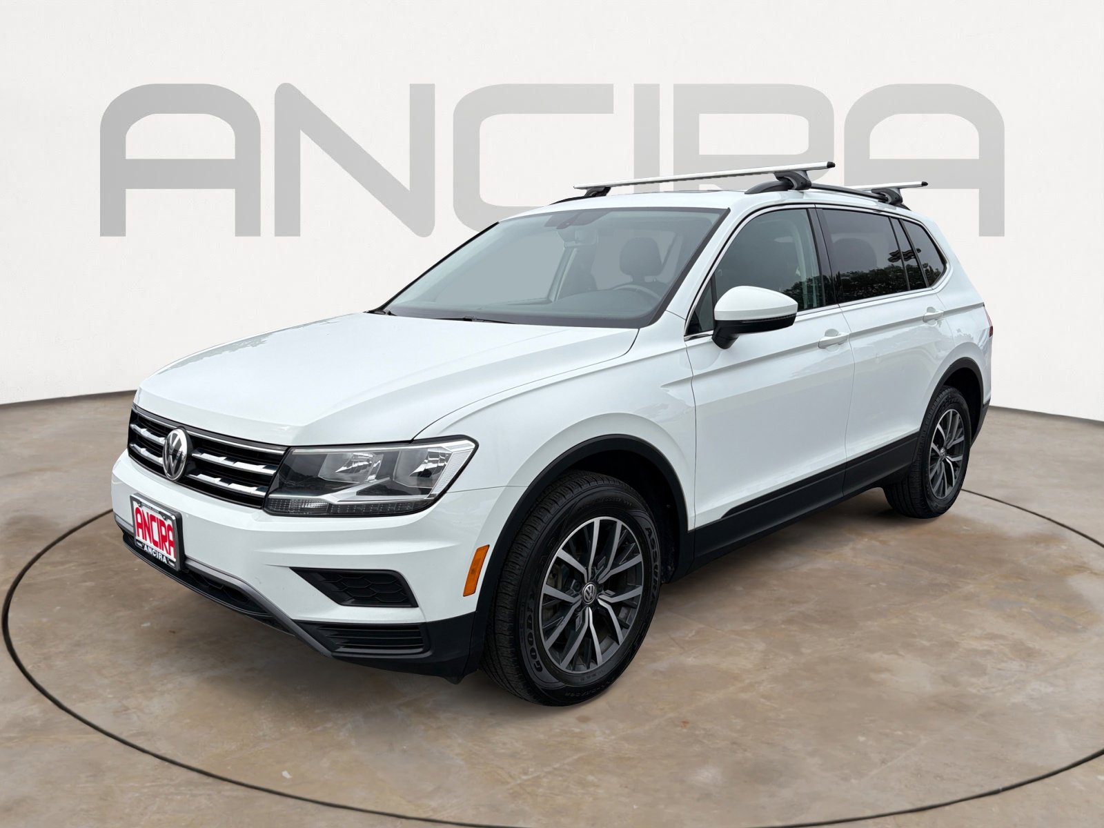 Used 2019 Volkswagen Tiguan SE w/ Panoramic Sunroof Package AWD/4WD image 6
