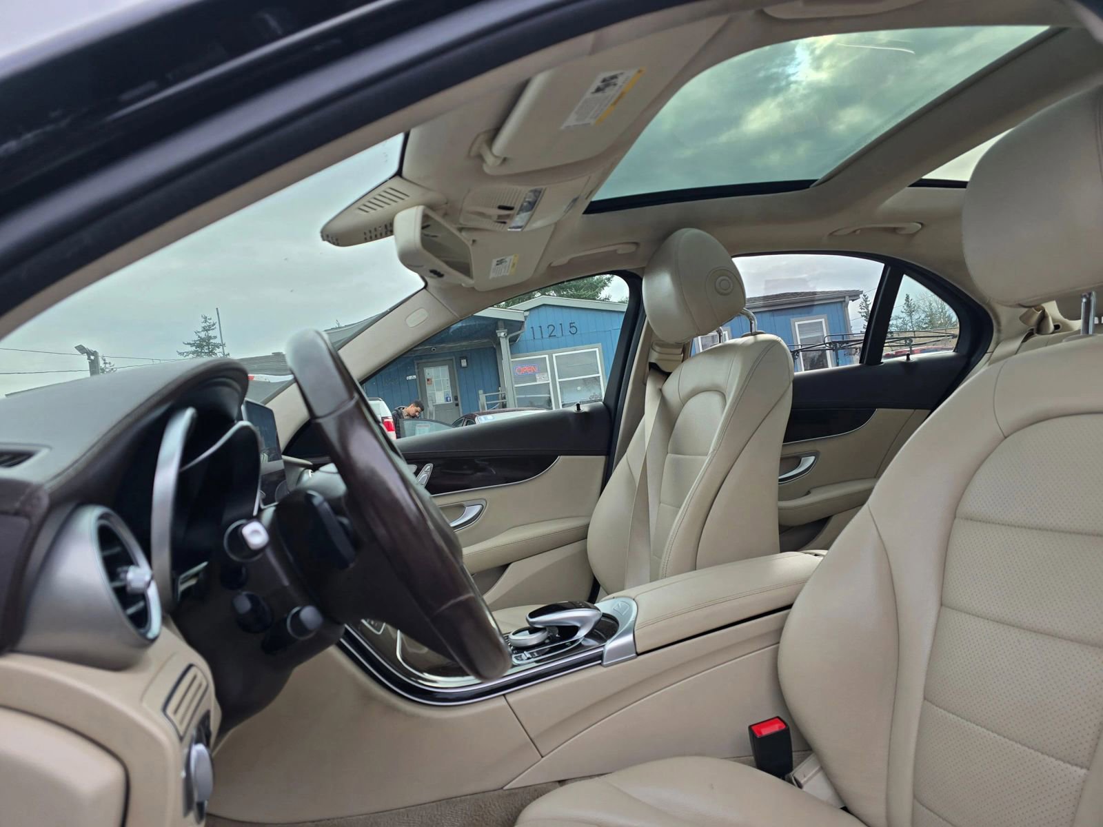 Used 2017 Mercedes-Benz C 300 4MATIC Sedan w/ Premium 3 Package image 20