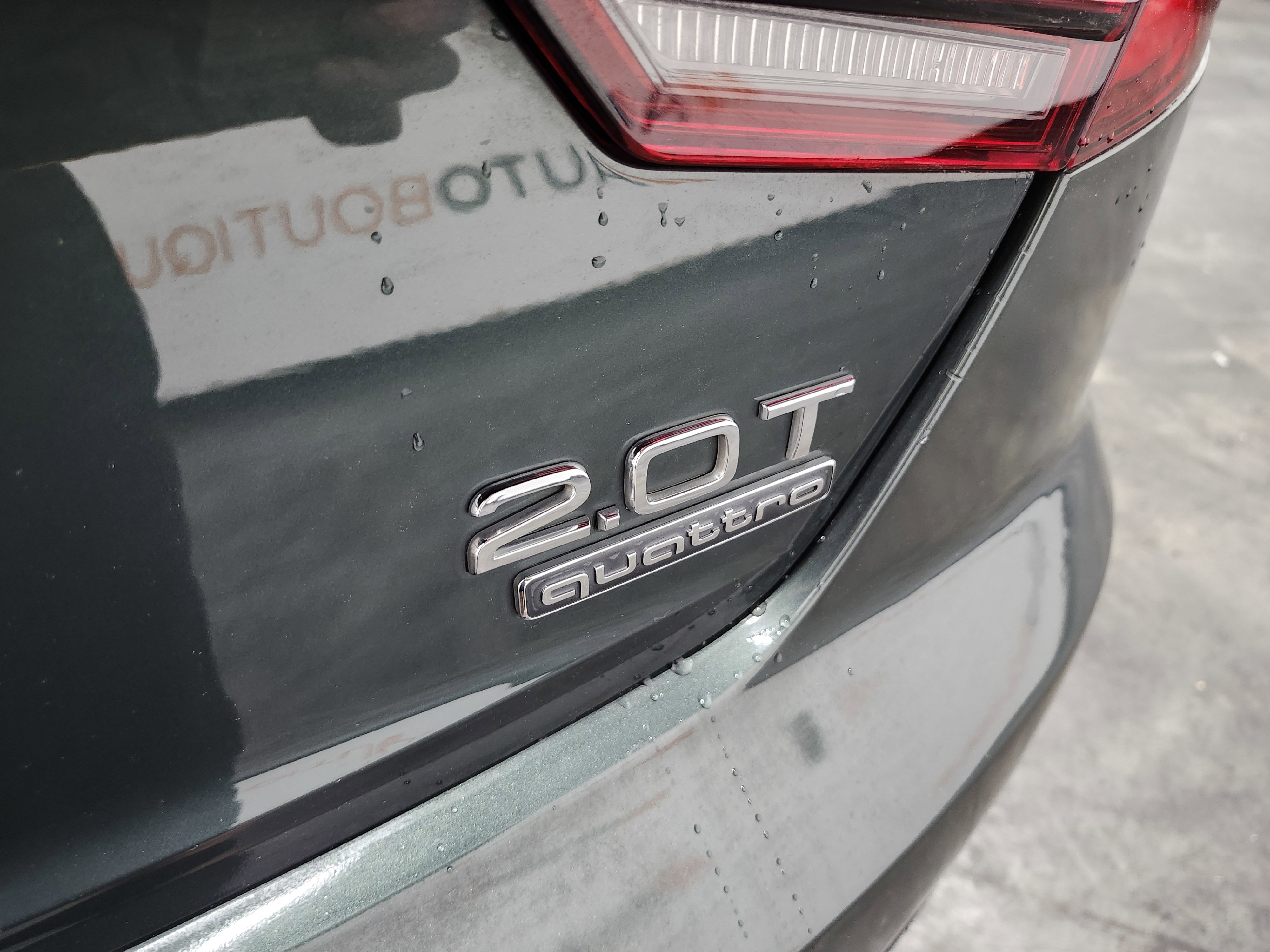 Used 2018 Audi A4 2.0T Premium AWD/4WD image 25