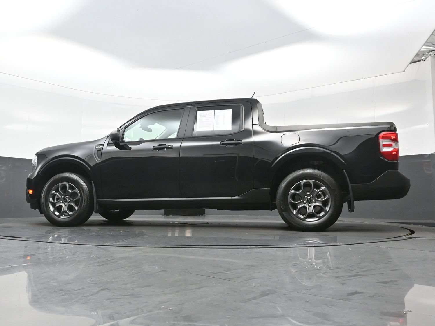 Used 2024 Ford Maverick XLT w/ Equipment Group 300A Standard AWD/4WD image 26