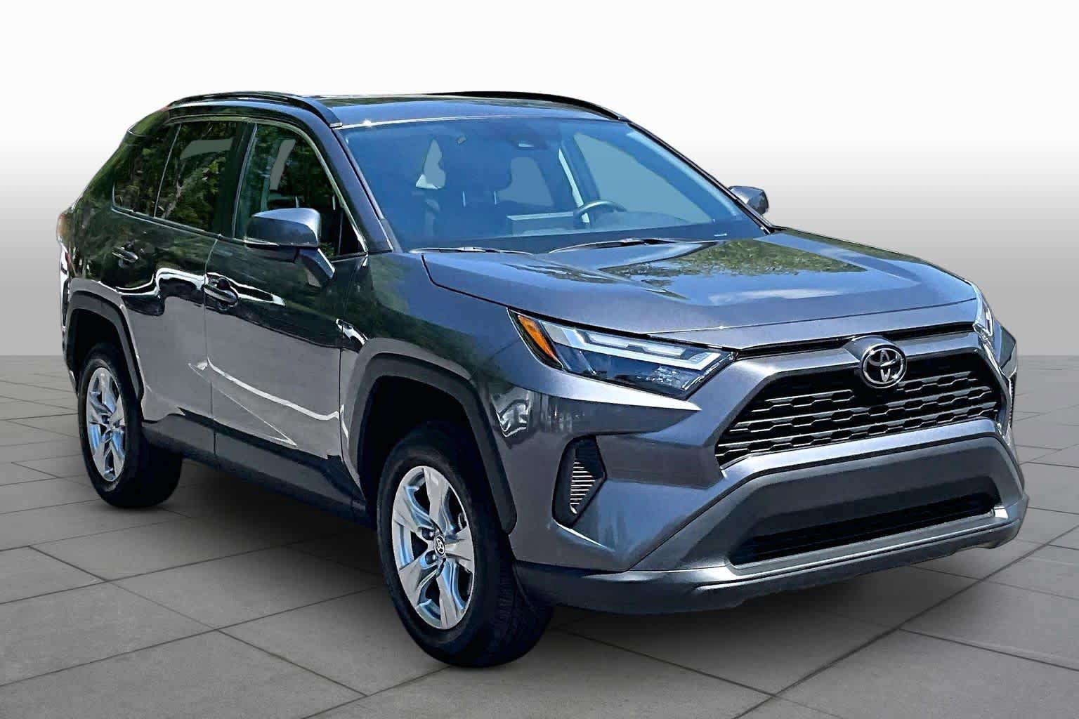 Certified 2025 Toyota RAV4 XLE w/ Convenience Package FWD image 3