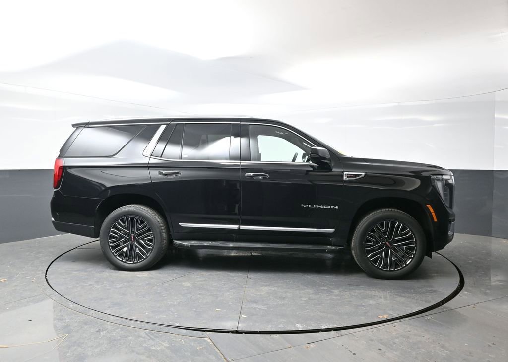 New 2026 GMC Yukon Elevation video 2