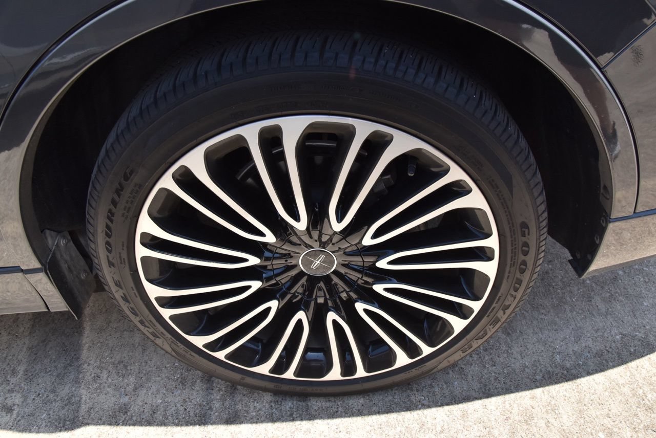 Used 2020 Lincoln Aviator Black Label w/ Dynamic Handling Package AWD/4WD image 10